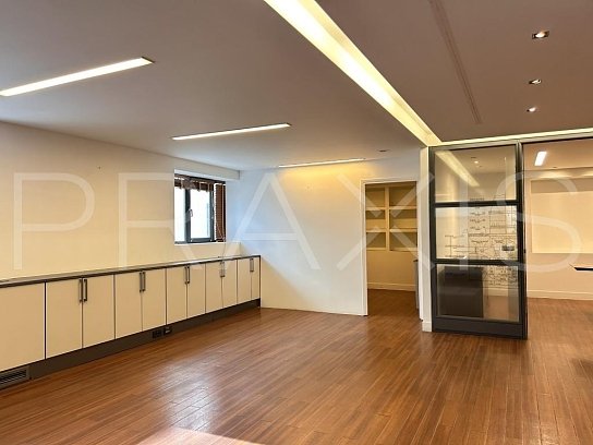 Γραφεία-Ενοικίαση-Γλυφάδα-700tm