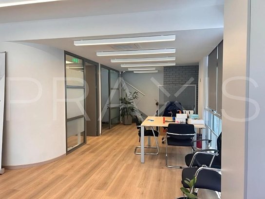 Office-for lease-Elinoroson-620sm