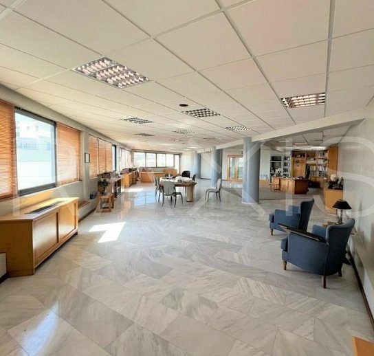 Mixed use building-for lease-kentrikos limenas-1953sm