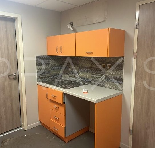 Office space / building-for lease-Center of Piraeus-979sm