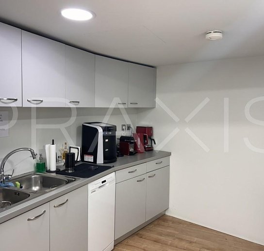 Office space / building-for lease-Glyfada-240sm