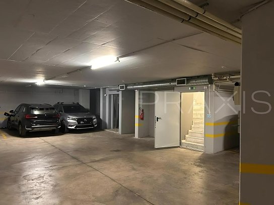 Office space / building-for lease-Chalandri-660sm