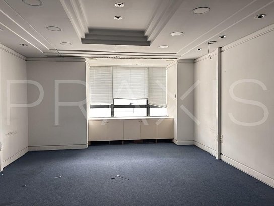 Office space / building-for lease-Argyroupoli-1840sm