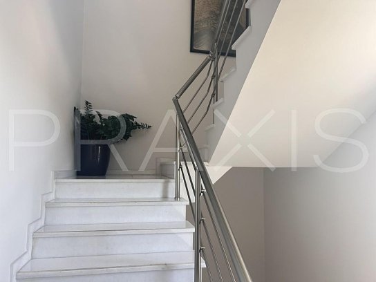 Office space / building-for lease-Μarousi-710sm