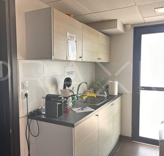 Office space / building-for lease-Μarousi-1093sm