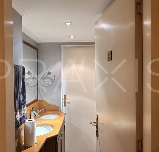 Office space / building-for lease-Κolonaki-409sm