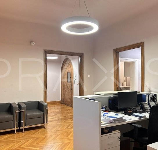 Office space / building-for lease-Syntagma-315sm