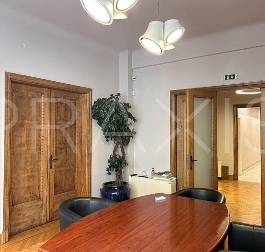 Office space / building-for lease-Syntagma-315sm